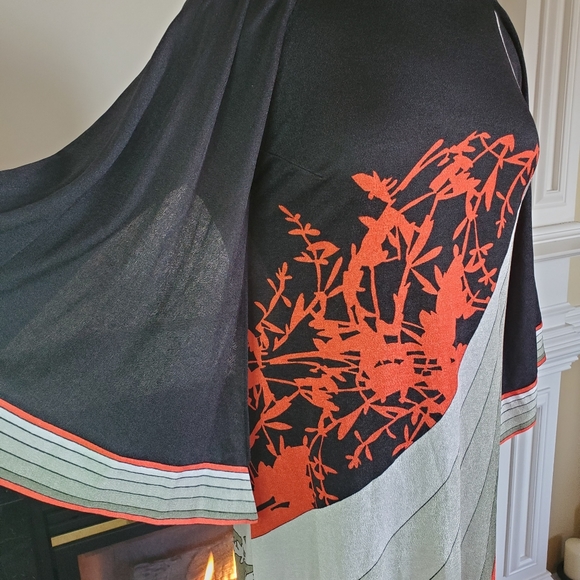 VINTAGE ASIAN INSPIRED MAXI DRESS - Picture 13 of 15